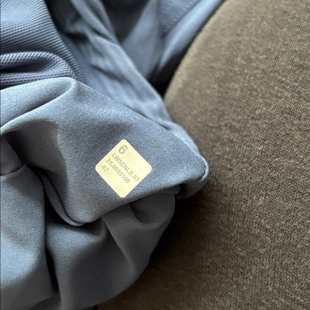 Lululemon Dance Studio Pants MR 7/8 Blue Twill SZ 6 NWT๐๐๐ - Picture 6 of 6